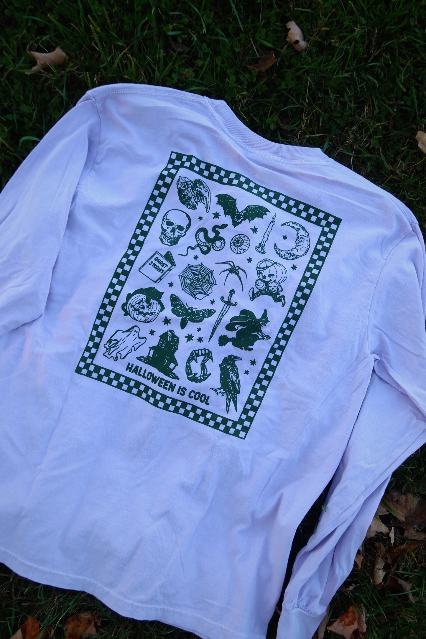 Halloweentown Long Sleeve in Lilac