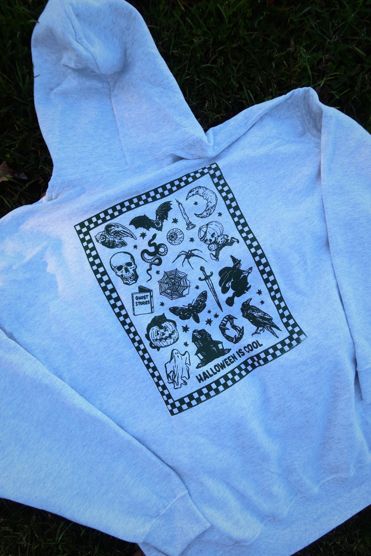 Halloweentown Hoodie in Ash