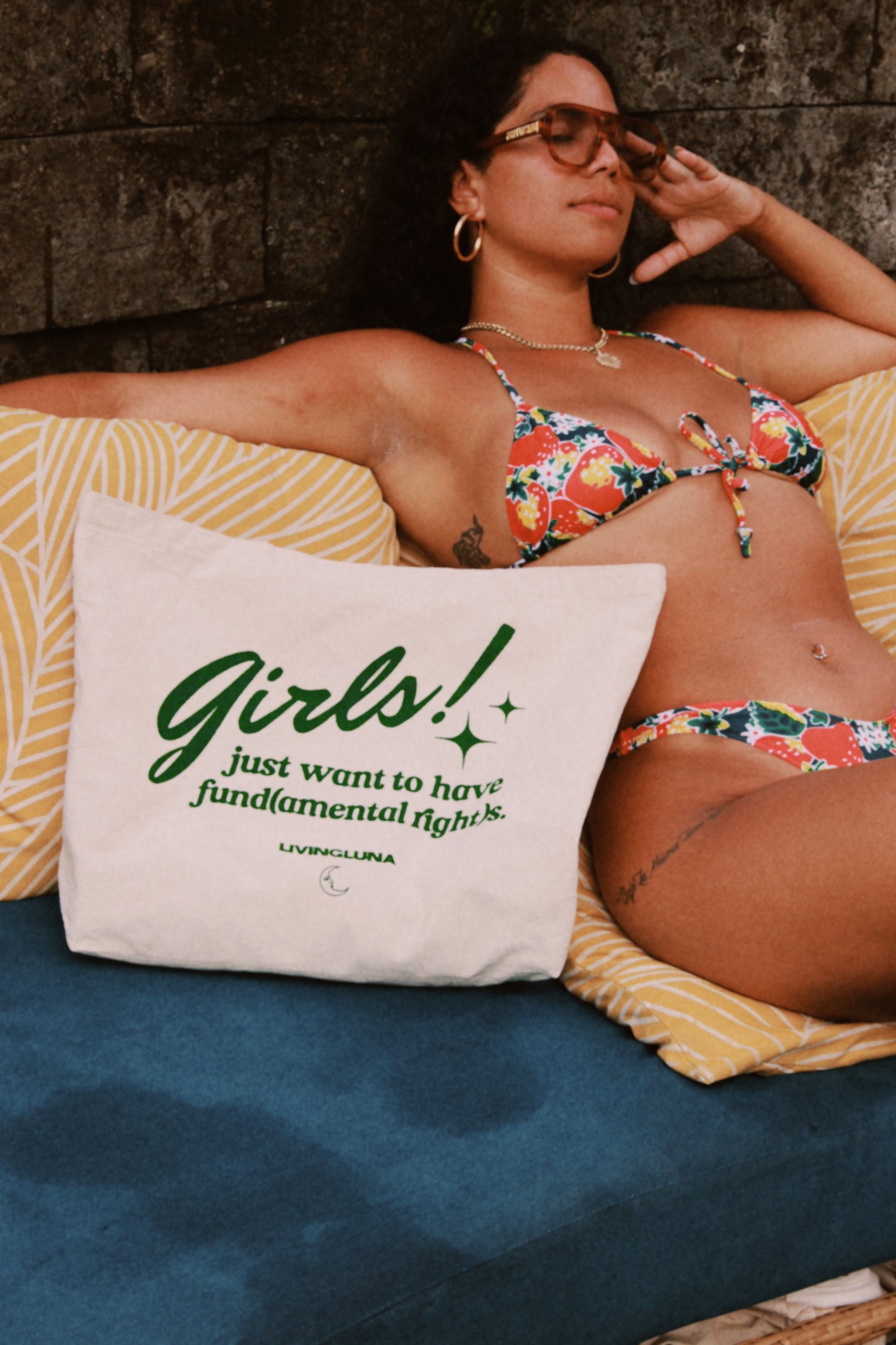 GJWHF LARGE TOTE with blue ink