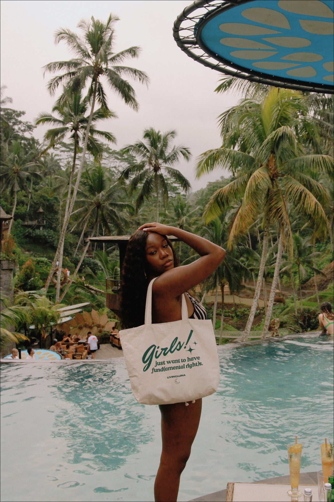 GJWHF LARGE TOTE with blue ink