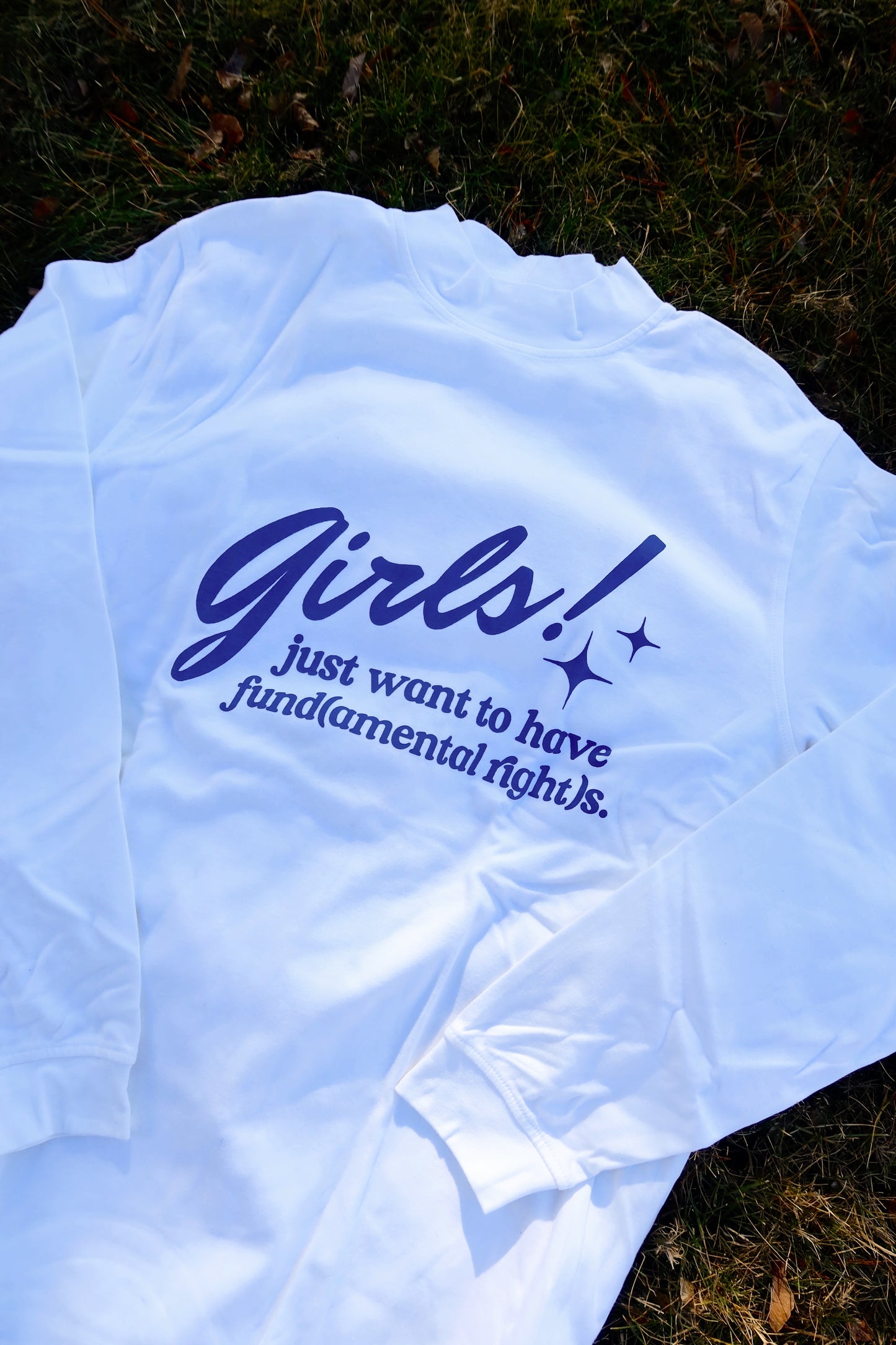 GJWHF Long Sleeve Mock Neck in White