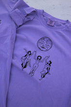Load image into Gallery viewer, Moon Magic Shirt in Violet
